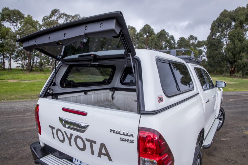 TOYOTA HILUX REVO 2015 – PRESENT