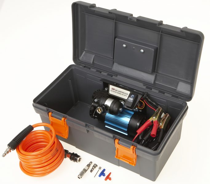 PORTABLE AIR COMPRESSOR