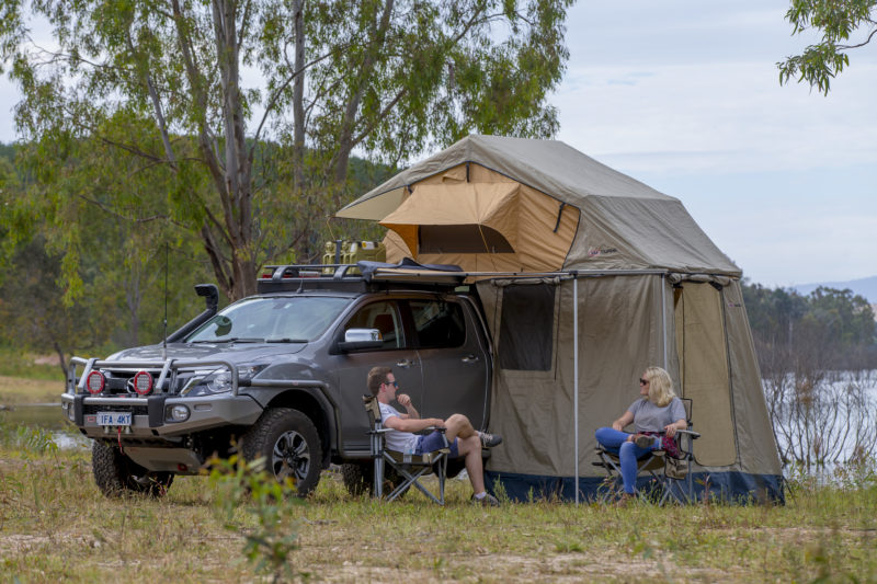 SIMPSON III ROOFTOP TENT WITH ANNEX