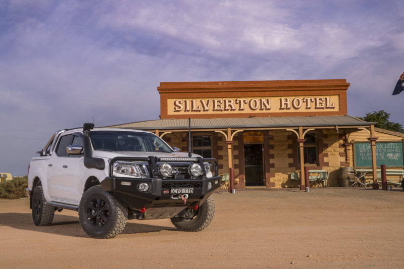 Nissan Navara NP300 – Tango Sport Lid