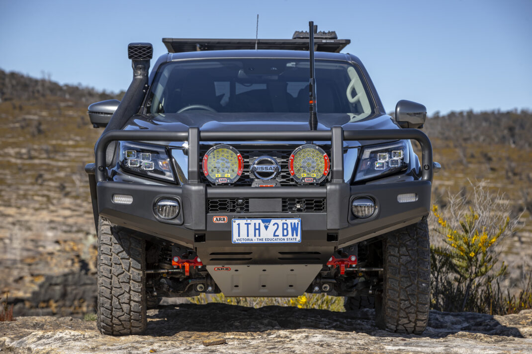 Nissan Navara NP300 2020+ Summit Bar, Side Rail, Steps and UVP