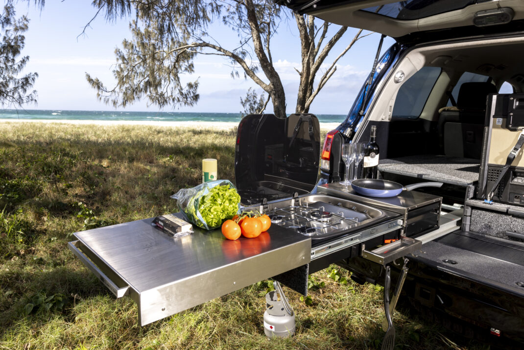 Wagon slide kitchen