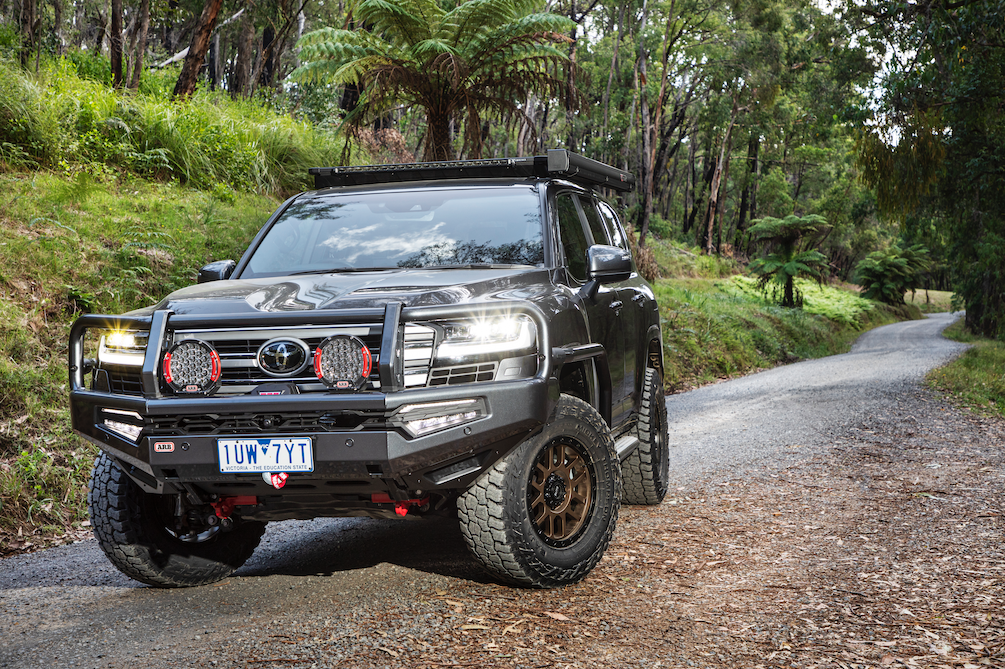 TOYOTA LANDCRUISER 300 SERIES 2021+