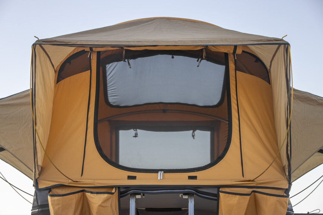 ARB Flinders Rooftop Tent – Lifestyle