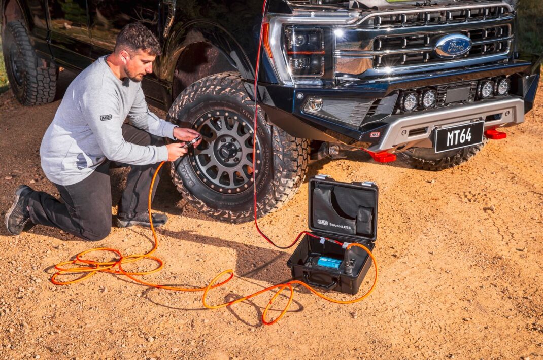 Brushless Compressor Portable (Single) – Lifestyle Image