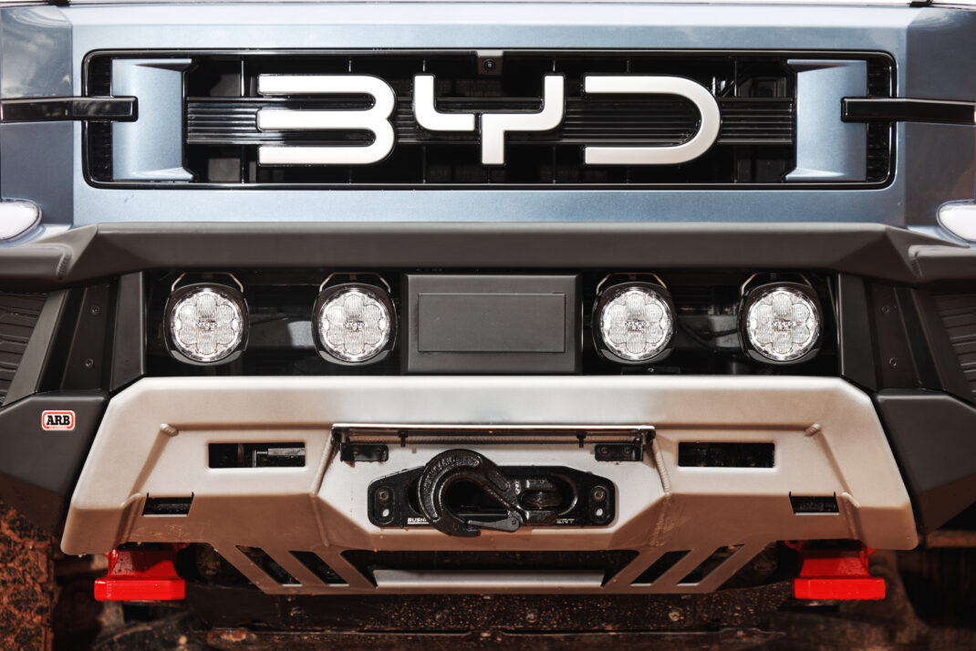 BYD Shark 6 – Lifestyle
