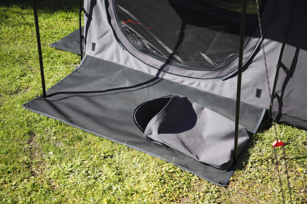 ARB Skydome 3 Swag – Lifestyle